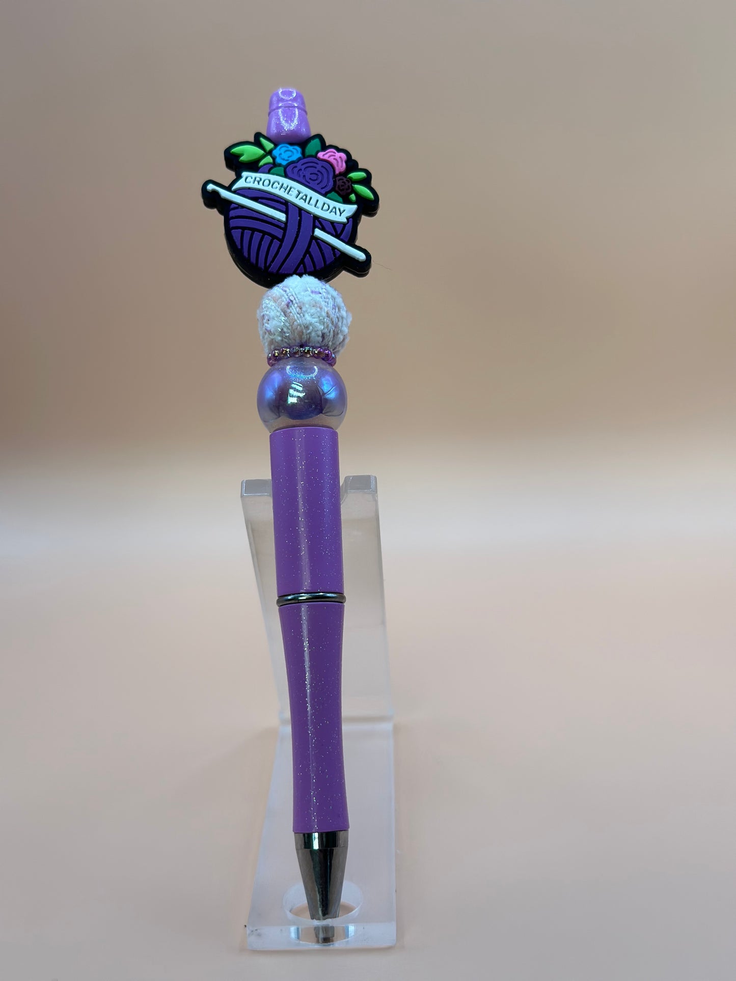 Crochet beaded pen